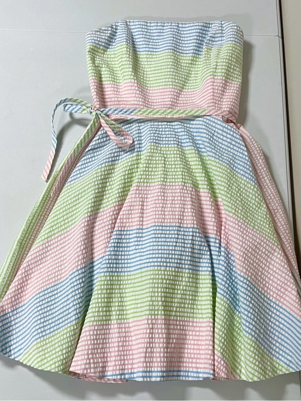 Vineyard Vines by Kentucky Derby Striped Strapless Belted Dress Gown Size 4 🤍✨